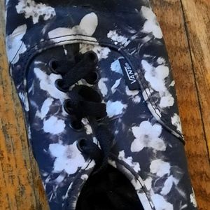 Vans size 7